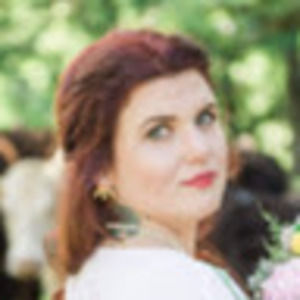 Meet your Posher, Nicole